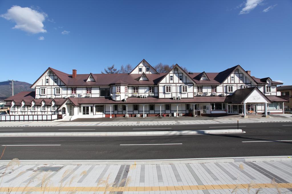 Hotel Camelot Fujikawaguchiko Esterno foto